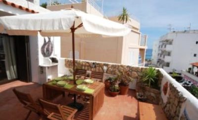 Apartamento recién reformado en pleno centro de Es Pujols