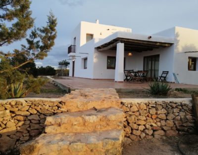 Beautiful Villa in Porto Saler surrounded by nature – V111