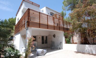 PRIVATE RESIDENCY AND 4 SUITES – FORMENTERA LV69