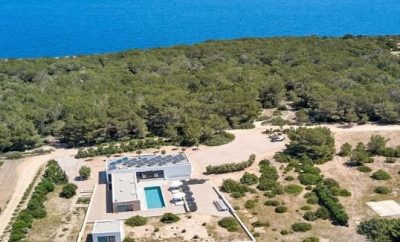 MAGNIFICENT VILLA IN LA MOLA – FORMENTERA V119