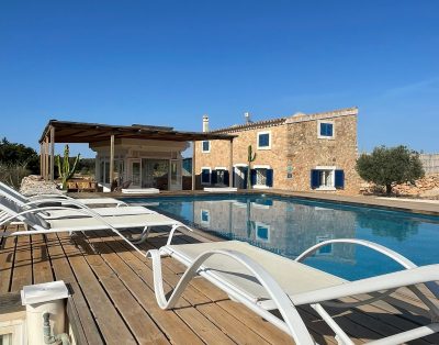 Charming Renovated Finca with Swimming Pool and Tourist License – Formentera F06