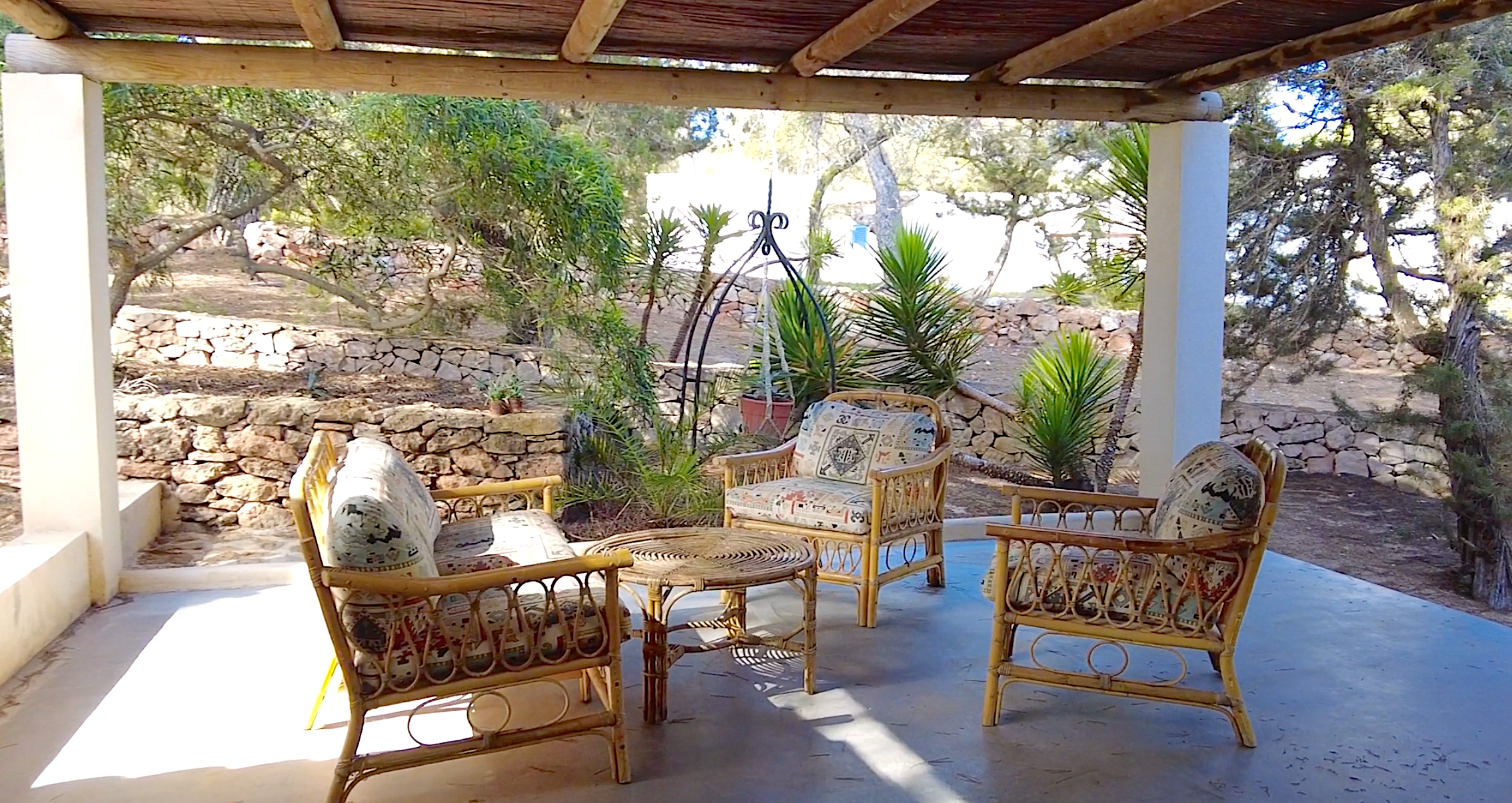 CASA MANU – VILLA EN PRIMERA LINEA EN CALA SAONA FORMENTERA V207