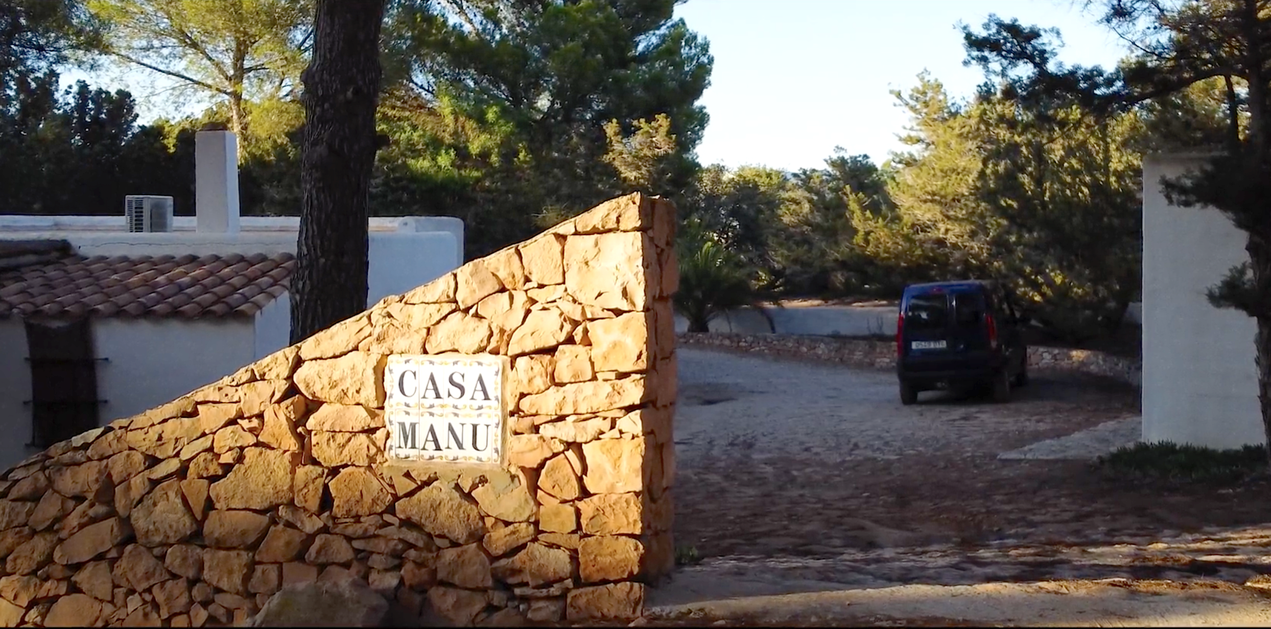 CASA MANU – VILLA EN PRIMERA LINEA EN CALA SAONA FORMENTERA V207