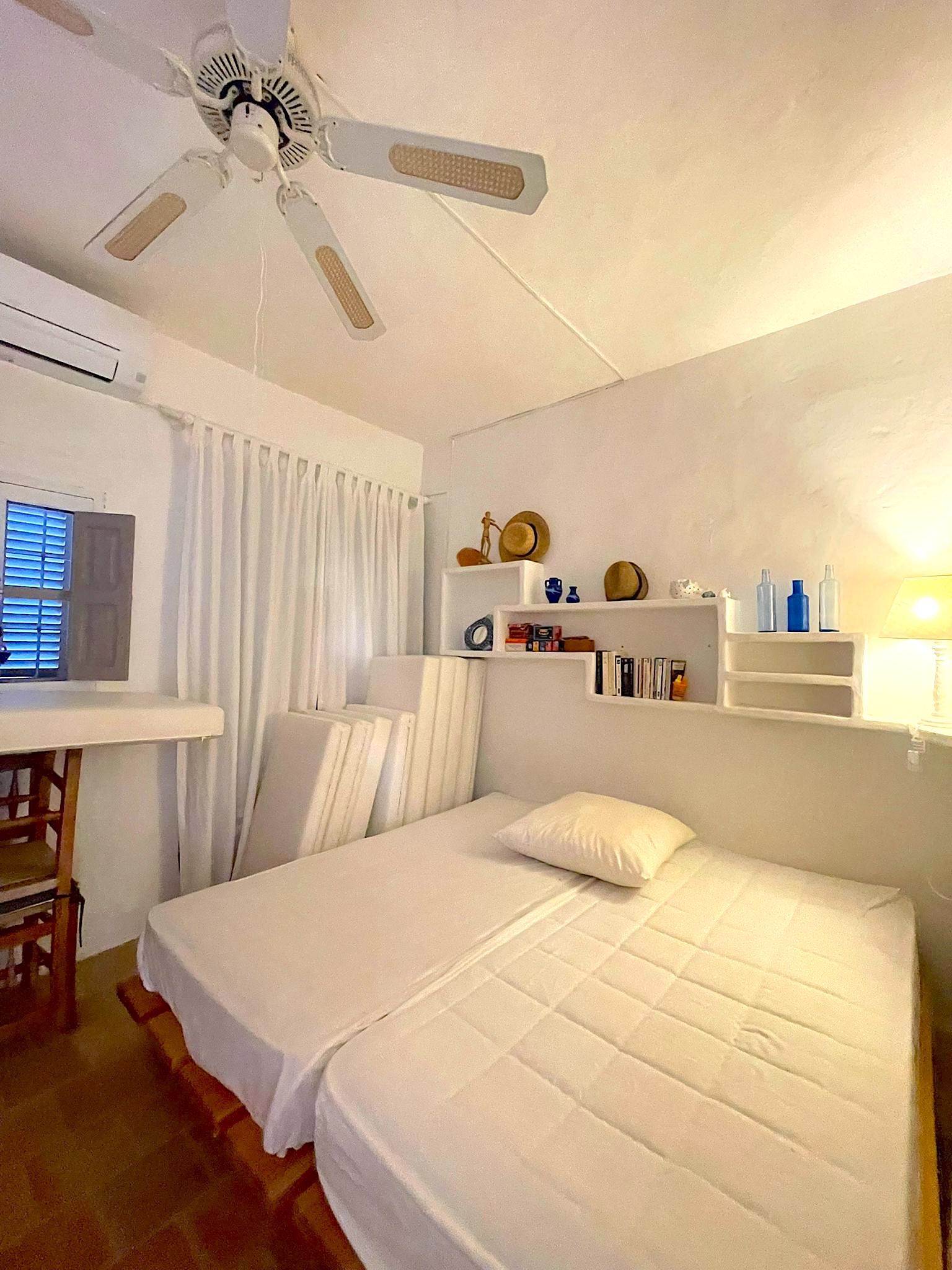 CASA MANU – VILLA EN PRIMERA LINEA EN CALA SAONA FORMENTERA V207