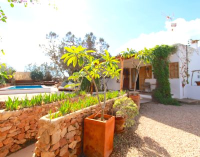 VILLA ECOLÓGICA CON LICENCIA TURÍSTICA PLAYA MITJORN – FORMENTERA V209