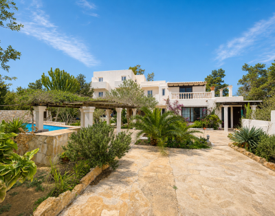 EXCUSIVO COMPLEJO TURISTICO –  ES PUJOLS FORMENTERA R05